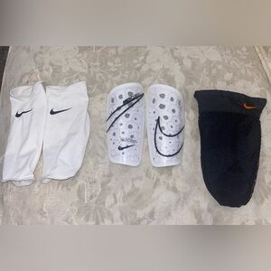 Unisex Nike shin guards